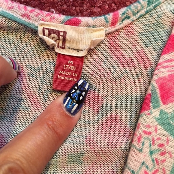 L.E.I Top - Picture 2 of 3